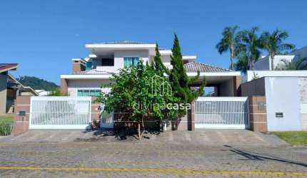 Casa com 3 dormitórios à venda, 320 m² por R$ 1.750.000,00 - Amizade - Jaraguá do Sul/SC