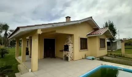 C431 Casa com piscina próximo ao mar/Imbé