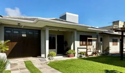 CMC10 Lindo imóvel  apenas 200 metros do mar