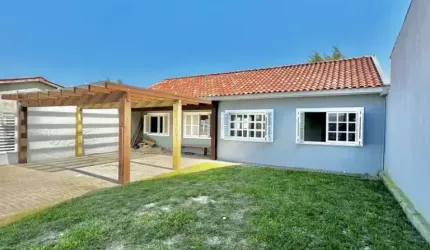 C214 Residência toda reformada na Av. Paraguassú em Mariluz/Imbé