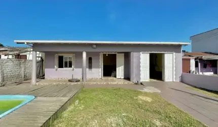 C318 Exclusividade com 4 dormitórios e piscina em Imbé