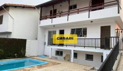 Sobrado em rua fechada, portaria 24h com 4 dormitórios, 1 suíte master à venda, 350 m² - Nova Petrópolis - São Bernardo do Campo/SP