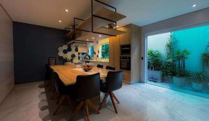 Sobrado com 4 dormitórios à venda, 326 m² - Rudge Ramos - São Bernardo do Campo/SP