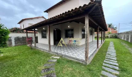 Casa com 4 dormitórios à venda, 205 m² por R$ 520.000,00 - Barra de São João - Casimiro de Abreu/RJ