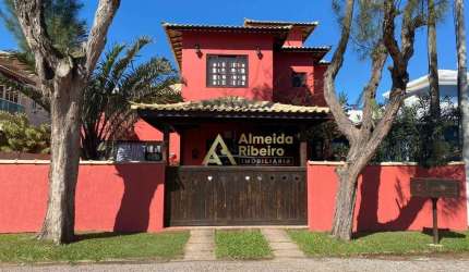 Casa com 4 dormitórios à venda, 198 m² por R$ 650.000,00 - Long Beach (Tamoios) - Cabo Frio/RJ