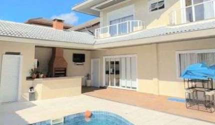 Linda Casa em Condomínio no Jardim das Colinas São José dos Campos