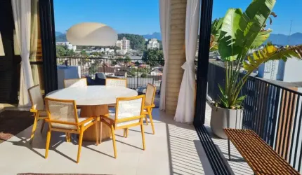 Apartamento de luxo com 3 suítes e 3 vagas de garagem no América, Joinville-SC: 250m² de sofisticação e conforto!