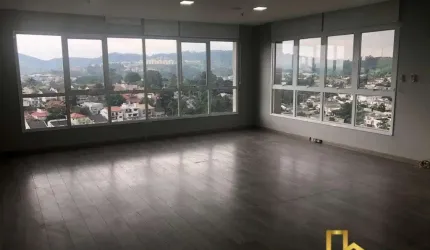 Edifício Alpha Square Offices