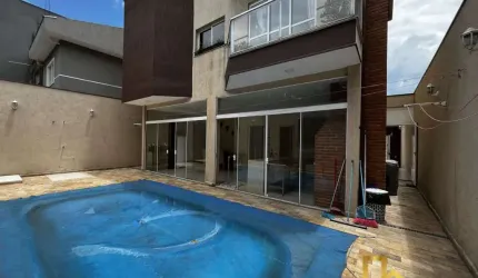 Casa de rua no Parque Ribeiro de Lima em Barueri