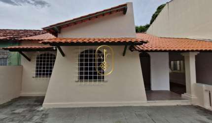 Casa para Venda em Salvador, Rio Vermelho, 3 dormitórios, 1 suíte, 4 banheiros, 2 vagas