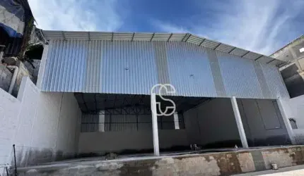 Galpão locação com 4 docas Guarulhos Bonsucessso