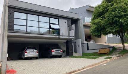 Casa à venda em Valinhos, Roncáglia, com 3 suítes, com 253 m², MADRE MARIA VILAC - VALINHOS