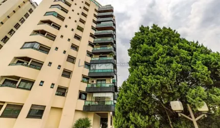 Apartamento em Moema  -  São Paulo
