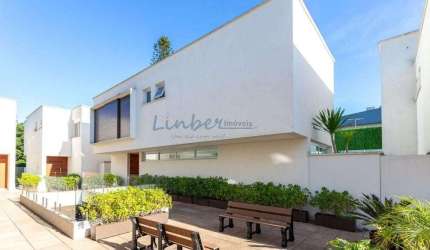Casa de Condominio em Jardim Petrópolis  -  São Paulo