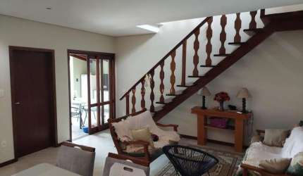 Casa de condomínio à venda, no Condomínio Jardim Oásis,  em Taubaté, Piracangaguá, com 2 quartos, 192m²