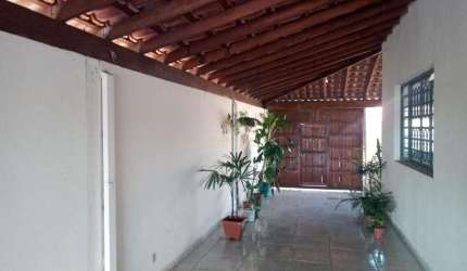Casa com 3 quartos, 456m², à venda em Pindamonhangaba, Vila Suiça