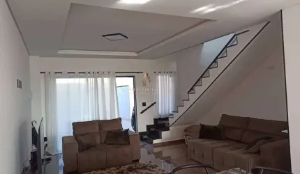 Sobrado à venda em Taubaté, Esplanada Independência, com 3 quartos, 200m²