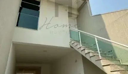 Sobrado à venda com 181 metros 3 dormitórios sendo 1 suíte. Vila Camilópolis. Santo André.
