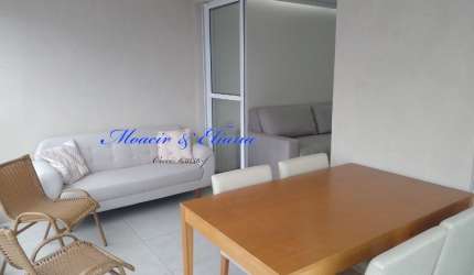 Maravilhoso apartamento mobiliado, próximo aos  hospitais  9 de julho e Sírio Libanês, com varandão. Aceita Pets.