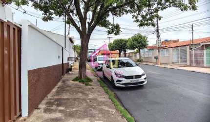 CASA à venda,  CPA, Cuiabá, MT-  Sobrado REFORMADO, 3 vagas, 280 m2 ÚTEIS, próximo ao Cartório 6º O
