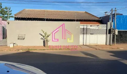 Casa  à venda, Nova Conquista, Cuiabá- MT. 180 m², 3 Quartos, sendo 1 suíte, 2 vagas, ampla e areja