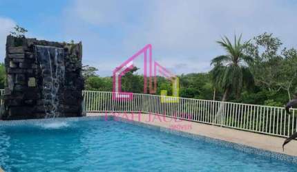 Casa à venda, no Bom Clima , Chapada dos Guimarães-MT, 6 SUÍTES e PISCINA EM CASCATA