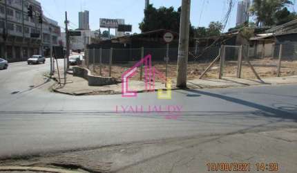 Terreno à Venda , CENTRO NORTE, Cuiabá - MT, 700m², esquina da AV. Isaac Póvoas, plano à 30 m da Pr