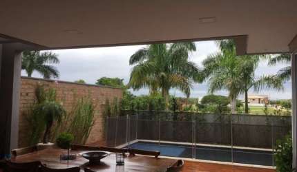 Sobrado à venda no Condomínio Ibiti Royal Park, em Sorocaba-SP.