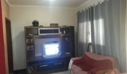 Sobrado à venda no Jd. Topázio, em Sorocaba -SP