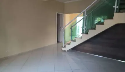 Sobrado à venda no Condomínio Golden Park Residence II, Sorocaba-SP.