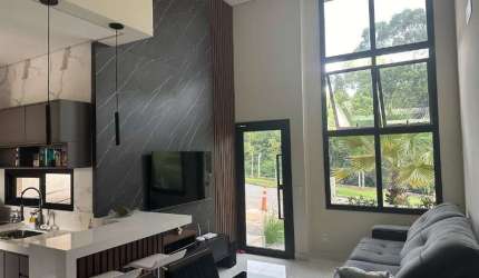 Casa à venda no Condomínio Villagio Ipanema I, em Sorocaba-SP.