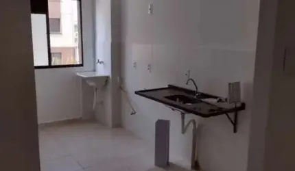 Apartamento térreo à venda no Lar Londres, Votorantim- SP.