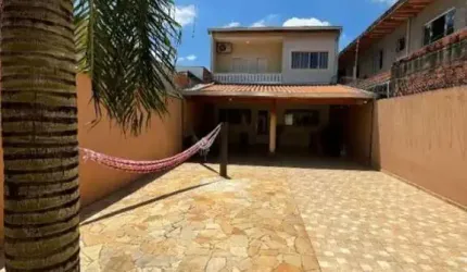 Sobrado à venda no Jardim Itália, em Sorocaba-SP.