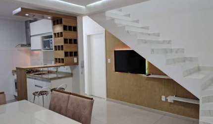 Apartamento Duplex à venda no Condomínio Edifício Vitória, em Sorocaba-SP.