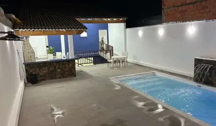 Espaço gourmet à venda no Jardim Santa Madre Paulina, em Sorocaba-SP.