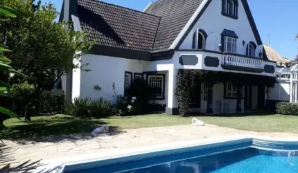 Casa para alugar no Condomínio Lago Azul, em Araçoiaba -SP