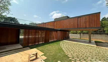 Casa térrea à venda no Residencial Lago Azul, Araçoiaba/SP.