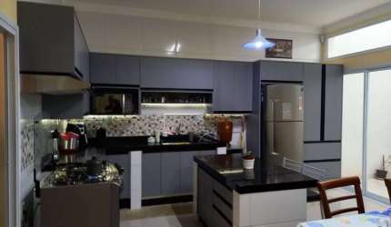 Casa à venda no Residencial Vasques Martins, em Votorantim SP