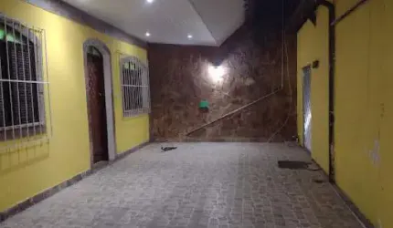 Casa com 3 dormitórios para alugar, 1 m² - Campo Grande - Rio de Janeiro/RJ