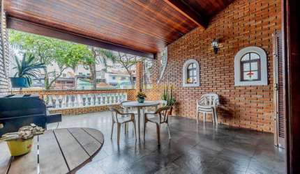 Casa para Venda em Osasco, Cipava, 3 dormitórios, 2 suítes, 3 banheiros, 2 vagas