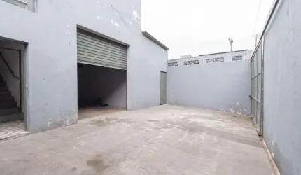 Galpão para Locação em Osasco, Piratininga, 3 banheiros, 4 vagas