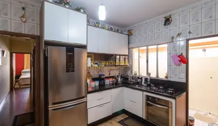 Casa para Venda em Osasco, Novo Osasco, 3 dormitórios, 1 suíte, 2 banheiros, 2 vagas