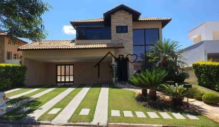 Maravilhosa Casa a venda no Condominio Portal das Estrelas  em Boituva.