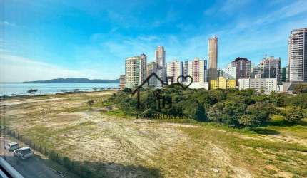 Apartamento com 4 dormitórios à venda, 193 m² por R$ 2.990.000,00 - Meia Praia - Itapema/SC