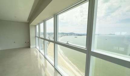 Apartamento com 4 dormitórios à venda, 196 m² por R$ 10.280.000,00 - Frente Mar - Balneário Camboriú/SC