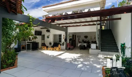 Casa à venda com 3 suítes na Vila Sônia, São Paulo