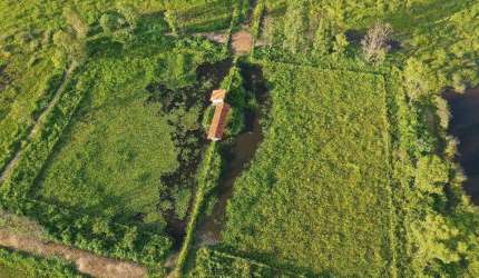 Linda fazenda para venda em Corumba-MS, com 1.620 hectares em pastagem, rio na propriedade, muitas benfeitorias