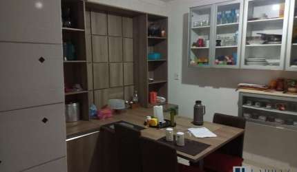 Casa para venda no Sumarezinho, 4 dormitorios sendo 3 suites, 2 vagas de garagem, area construida 162 m2 em um terreno de 250 m²