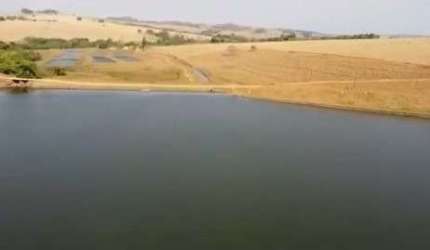 Fazenda para venda na região de Goiania-GO com 2.000 hectares, sendo 1.000 hectares em lavoura, restante pastagem formada, benfeitorias