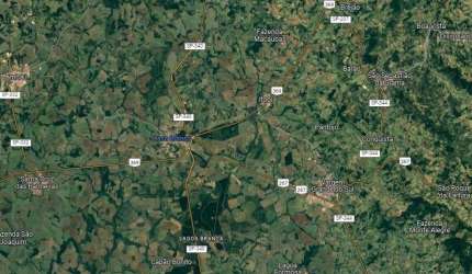 Sitio para venda na região de Aguai-SP com 35 alqueires sendo 32 alqueires em cana arrendada, 2 casas e represa